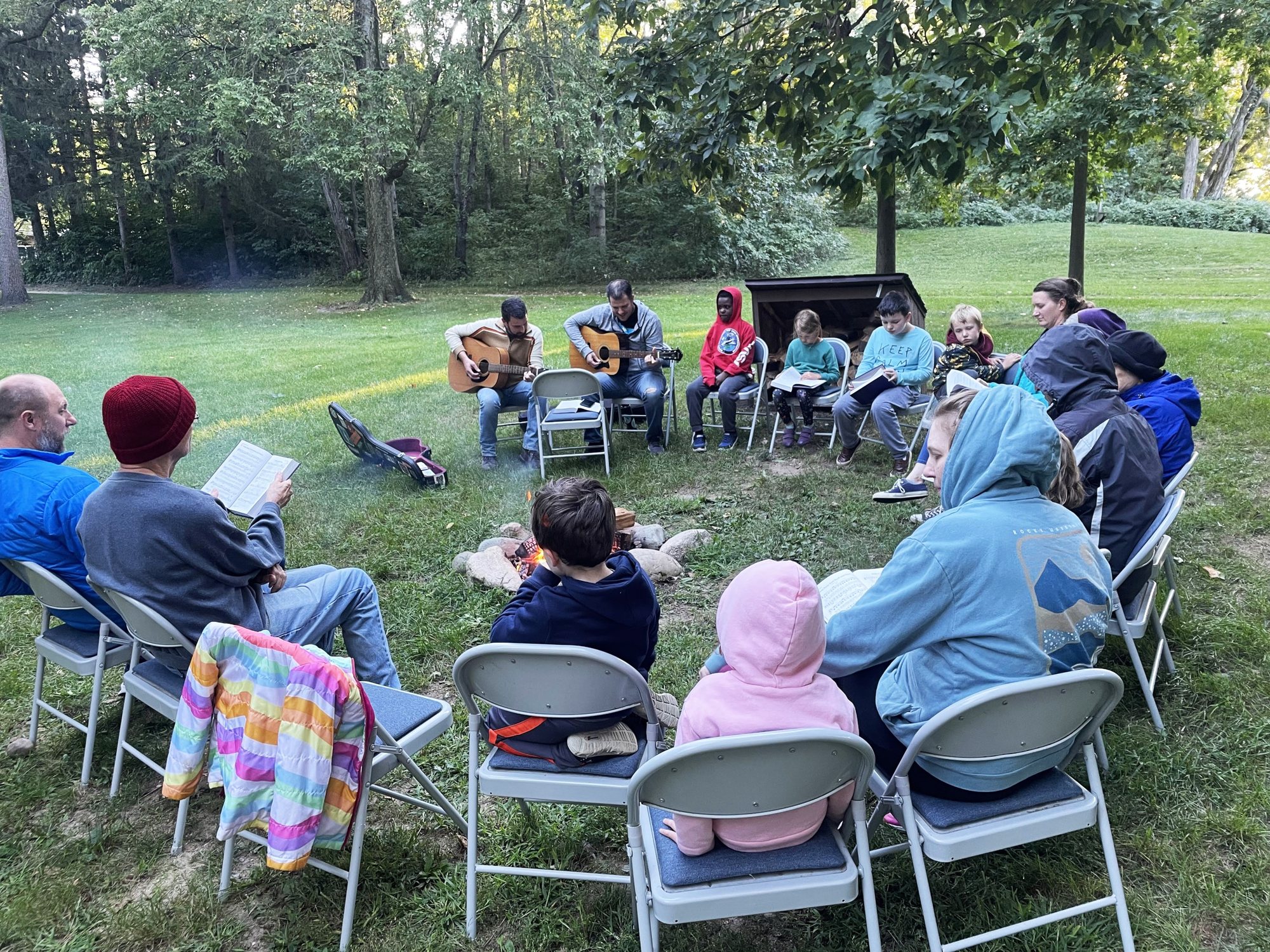 Grand Rapids Mennonite Fellowship worships outdoors